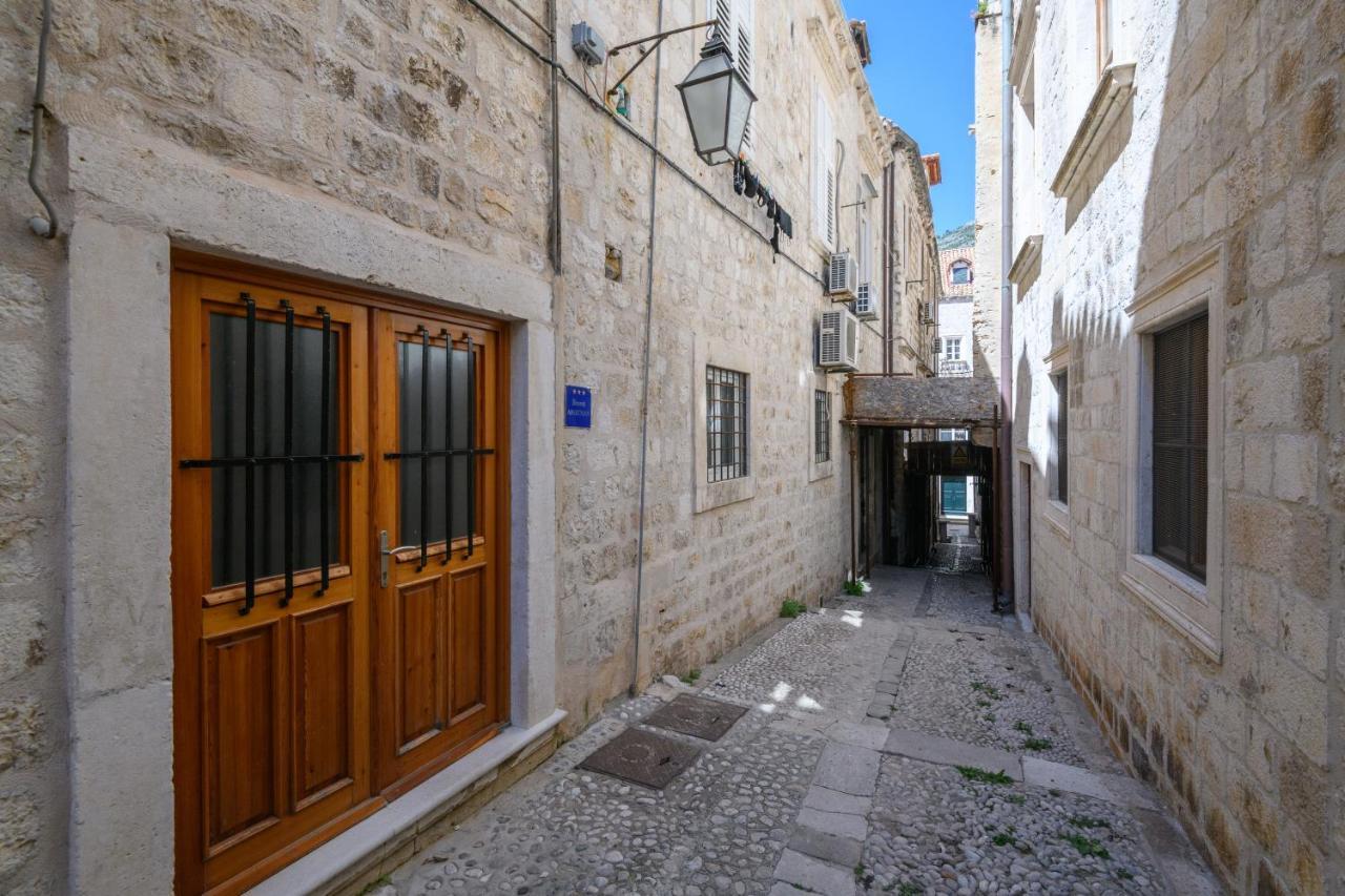 Esperanza Dubrovník